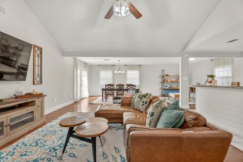 2104 Rose Road Pearland TX 77581