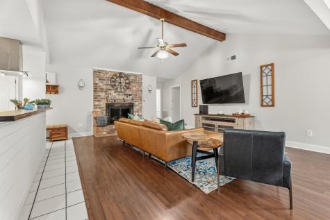 2104 Rose Road Pearland TX 77581