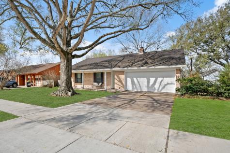 2104 Rose Road Pearland TX 77581