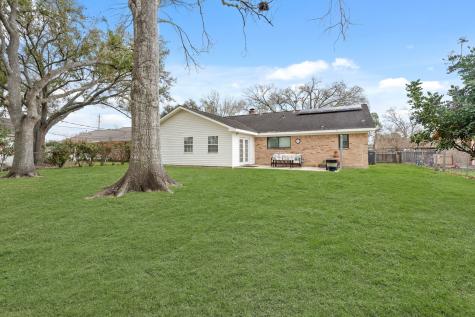2104 Rose Road Pearland TX 77581