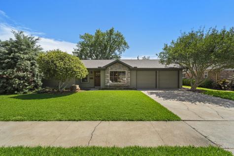 5471 Birdwood Road Houston TX 77096