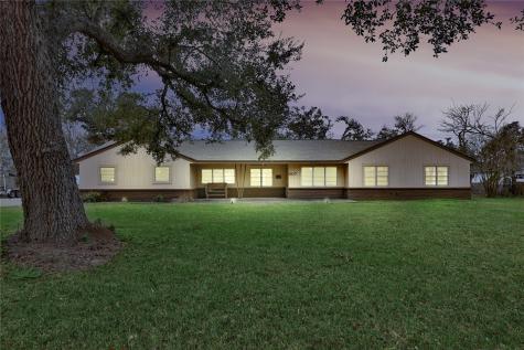607 Magnolia Street Lake Jackson TX 77566