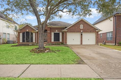 5111 Winterwood Drive League City TX 77573
