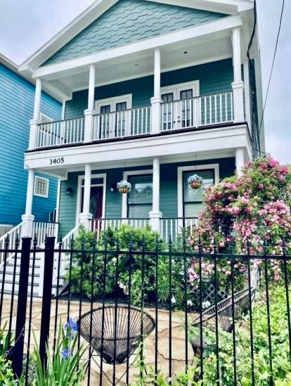 1405 W 25th Street Houston TX 77008