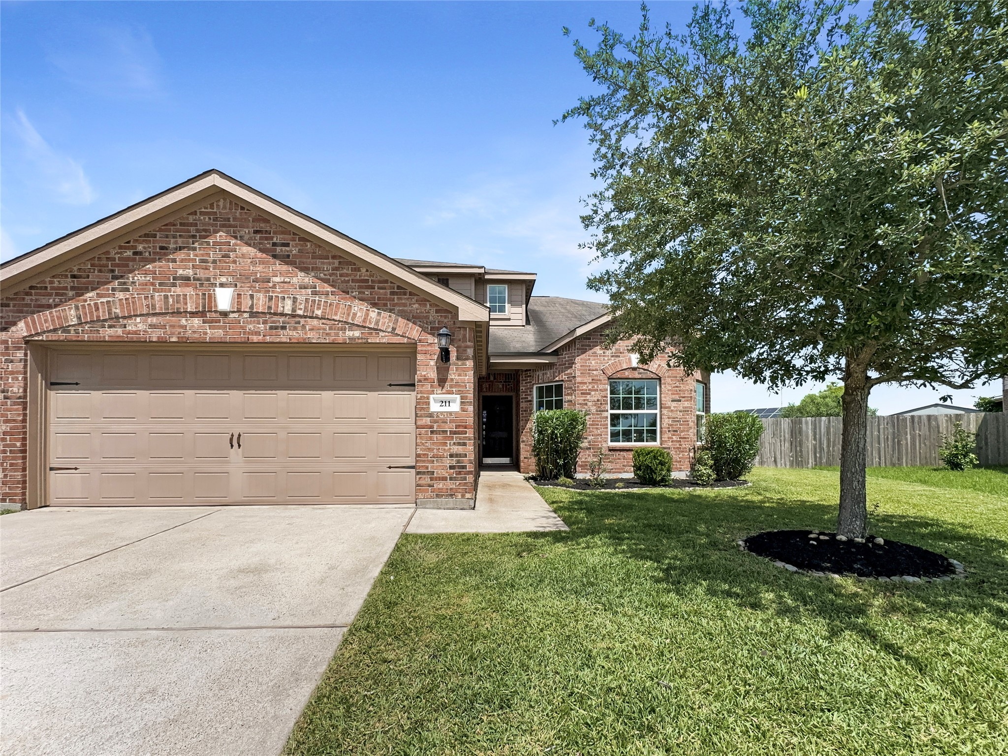 211 Golden Eagle Court La Marque TX 77568
