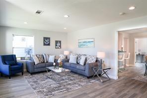 4024 Avenue N 1/2 Street Galveston TX 77550