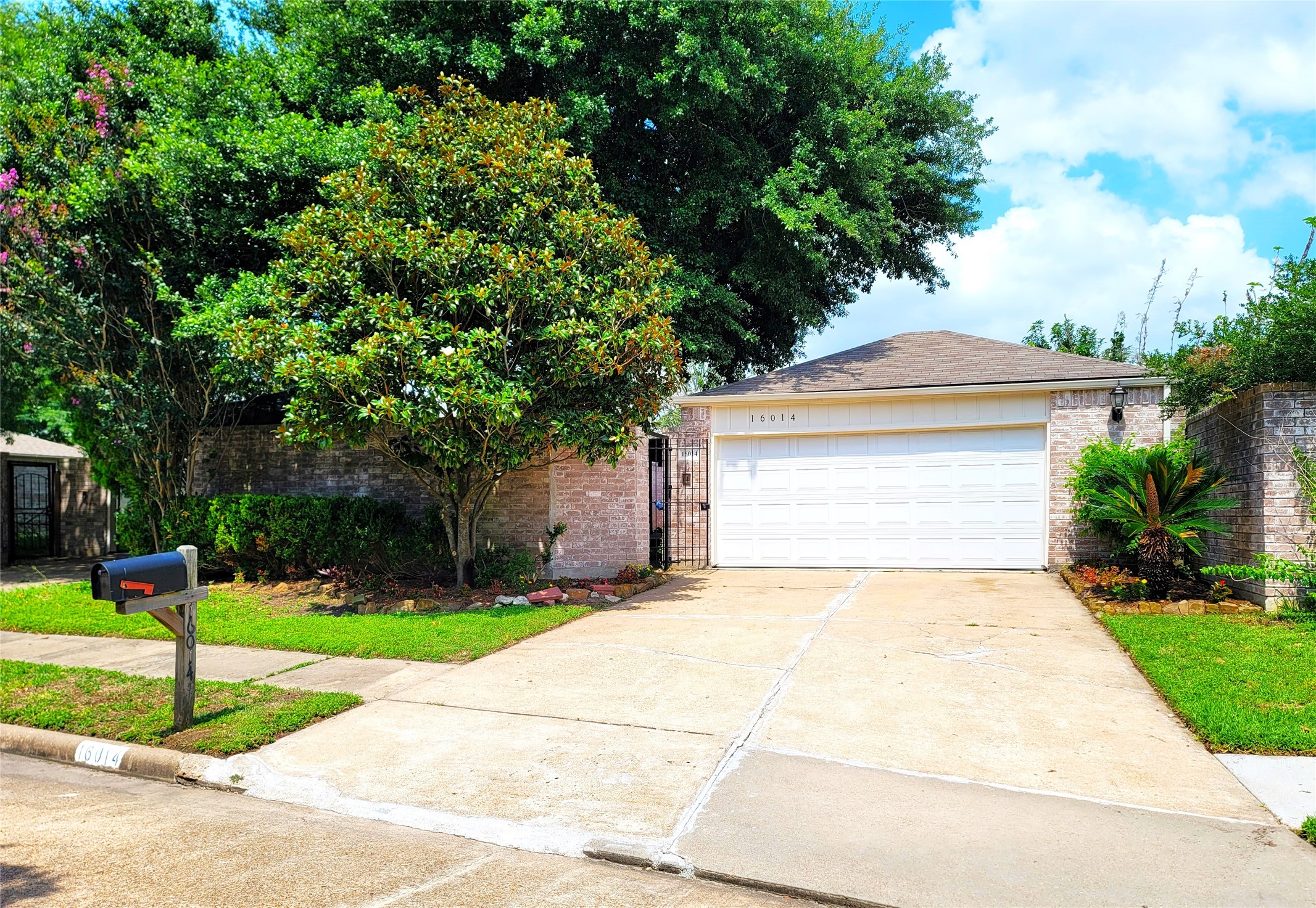 16014 Glen Mar Drive Houston TX 77082