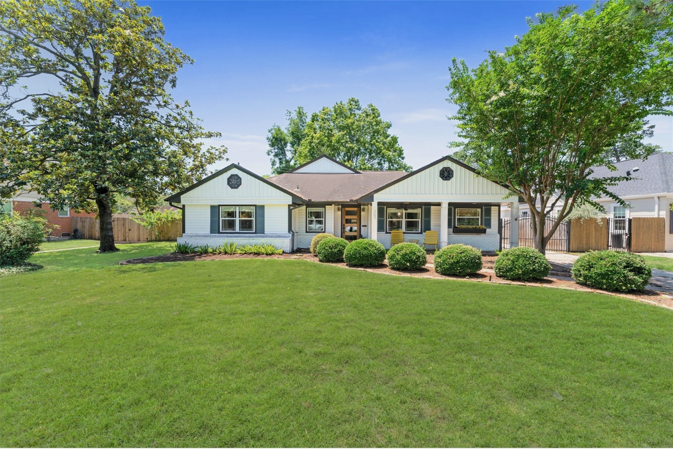303 W 33rd Street Houston TX 77018