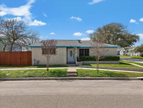 1901 49th Street Galveston TX 77551