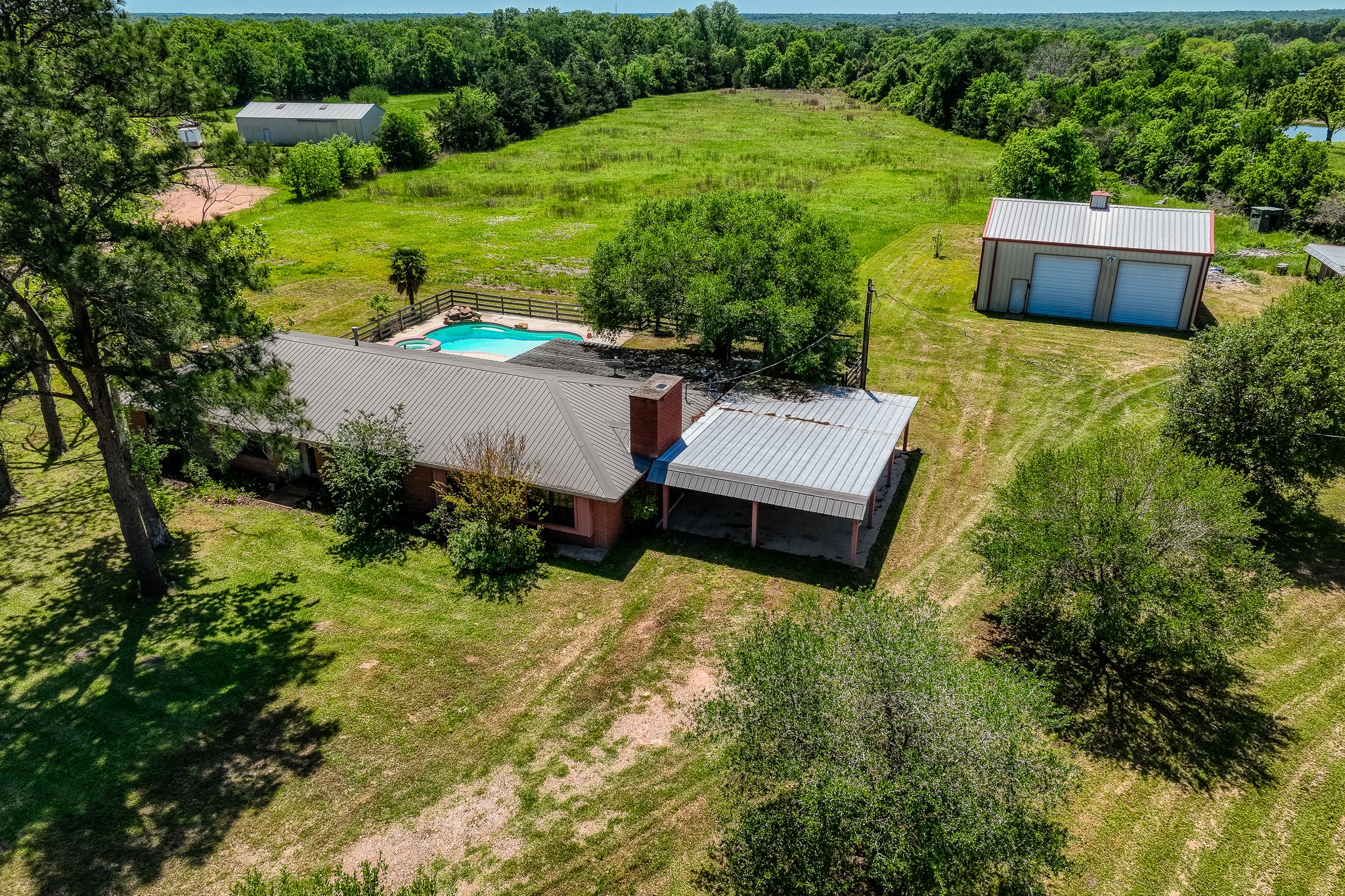 5967 Highway 159 West Bellville TX 77418