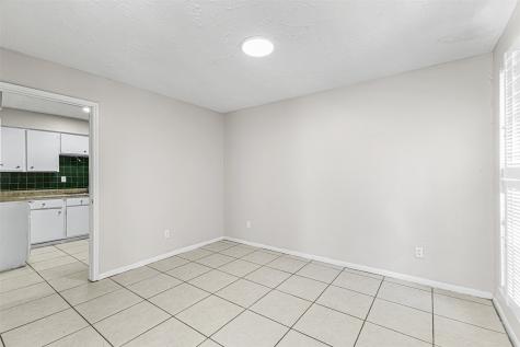 8712 Covent Garden Street Street Houston TX 77031