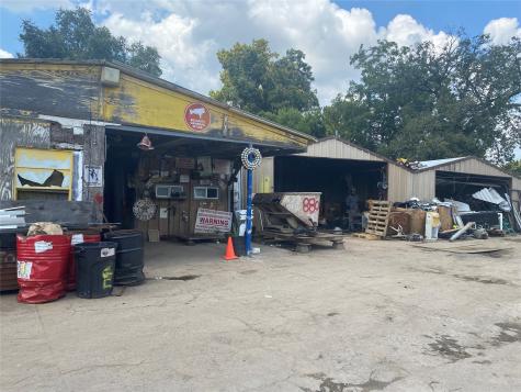 91 Burbank Street Houston TX 77076