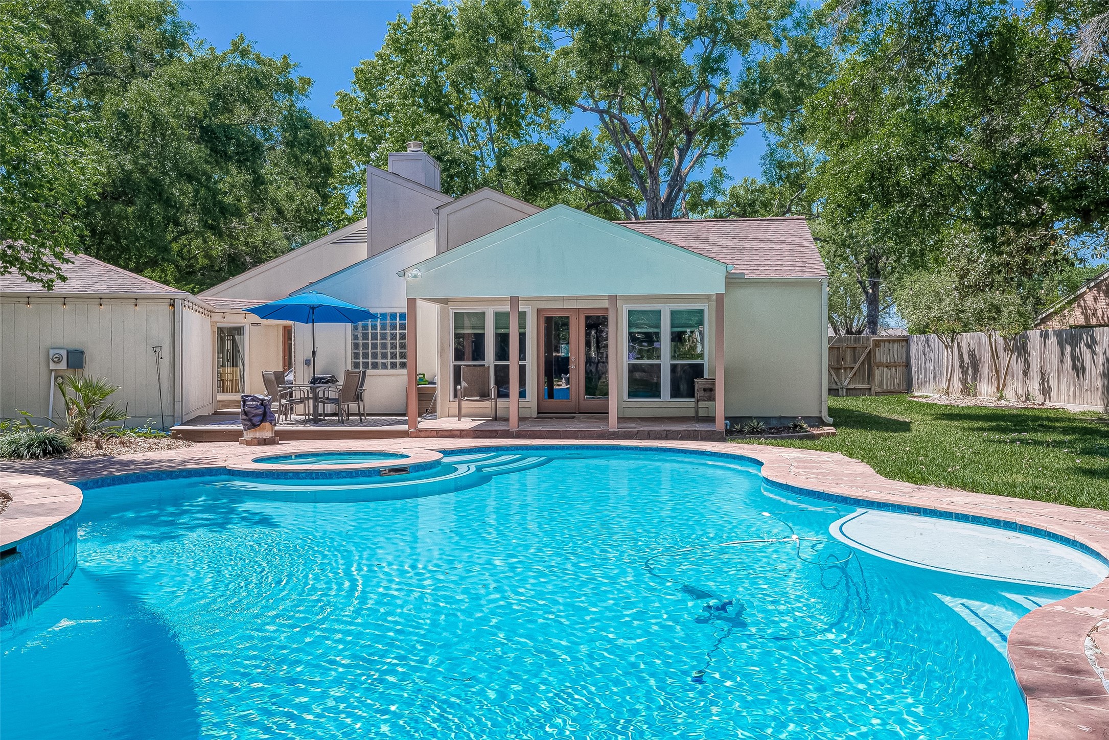 16006 Country Club Court Jersey Village TX 77040