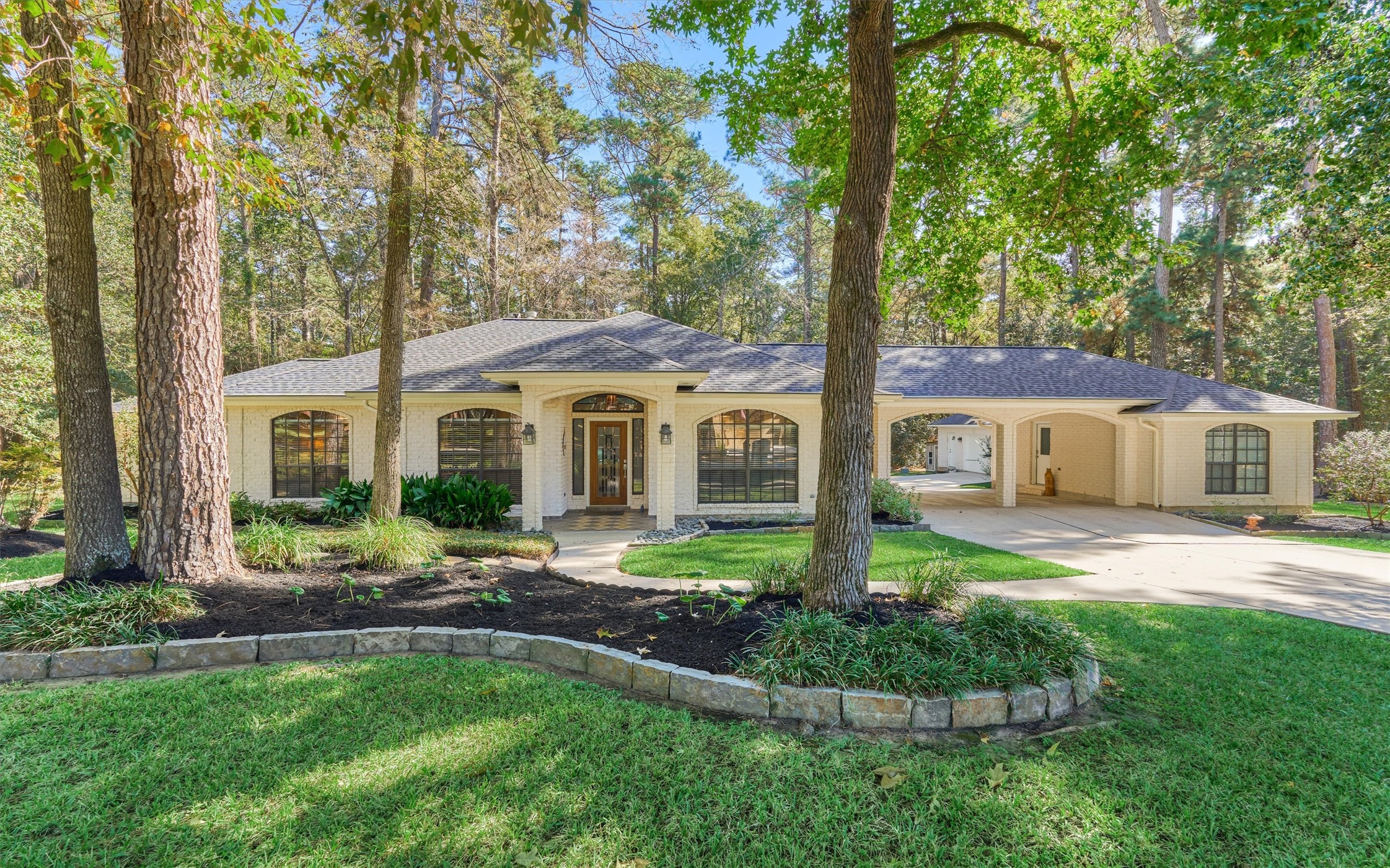 15758 Corinthian Way Willis TX 77318