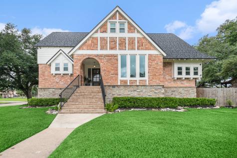 319 Empress Lane League City TX 77573