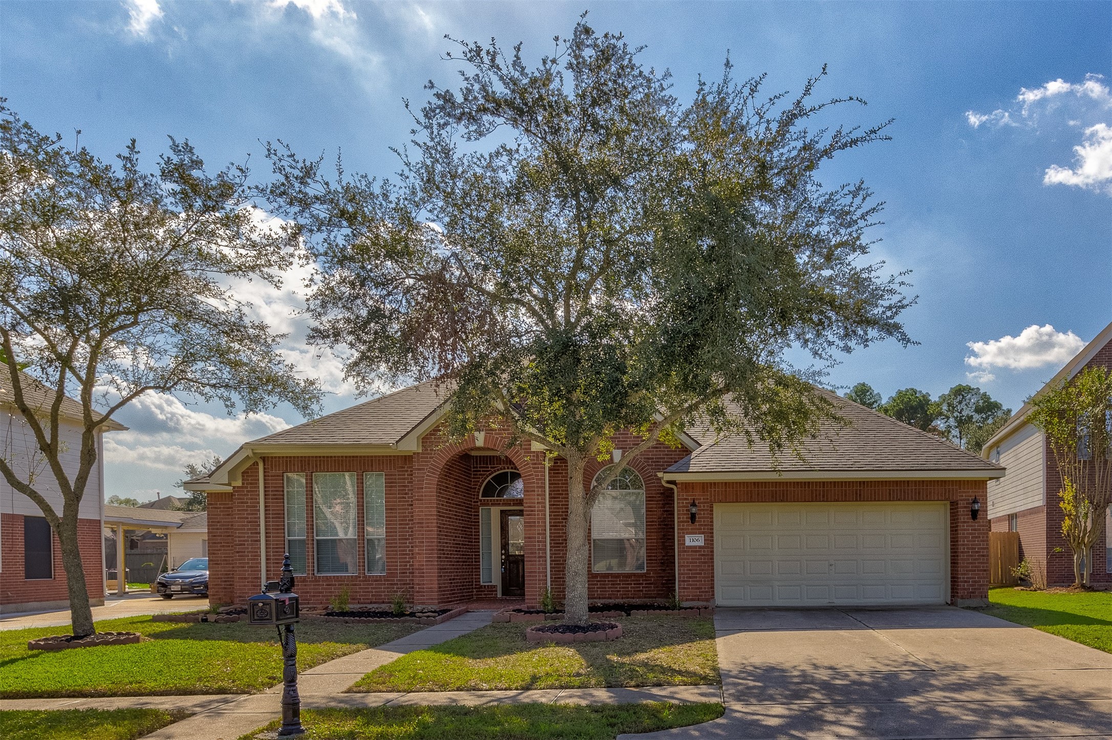 1106 Messina Court Pearland TX 77581