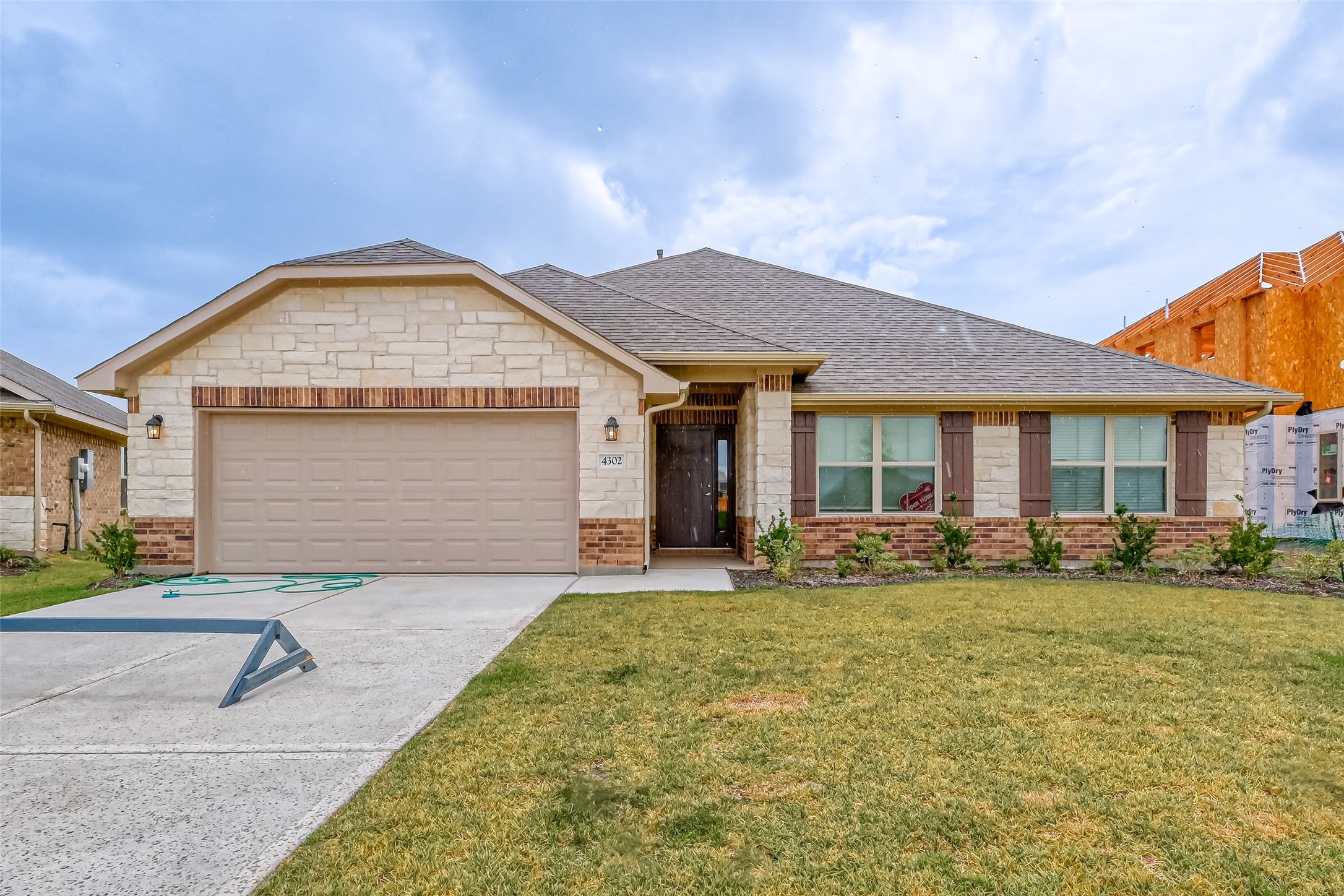 4302 Rhodes Lane Texas City TX 77591