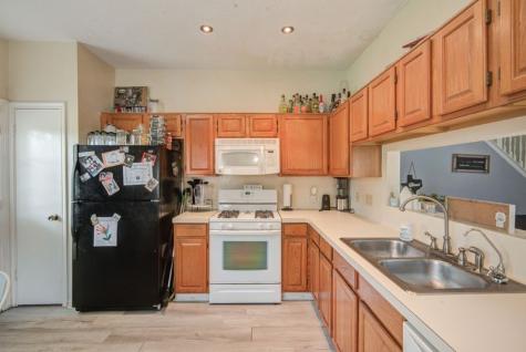 209 Almond Drive Lake Jackson TX 77566