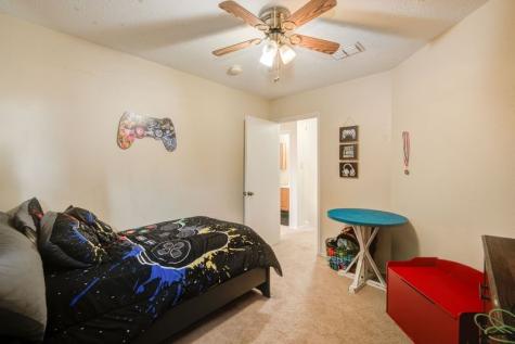 209 Almond Drive Lake Jackson TX 77566