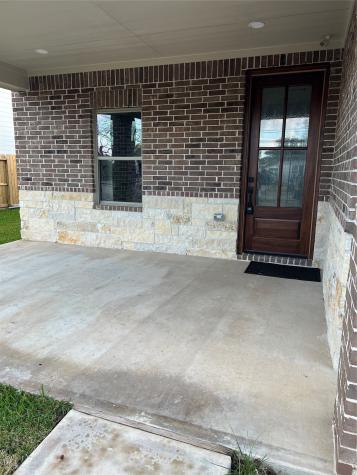 1019 Ellington Street Houston TX 77088