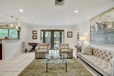 10103 Greenwillow Street Houston TX 77035