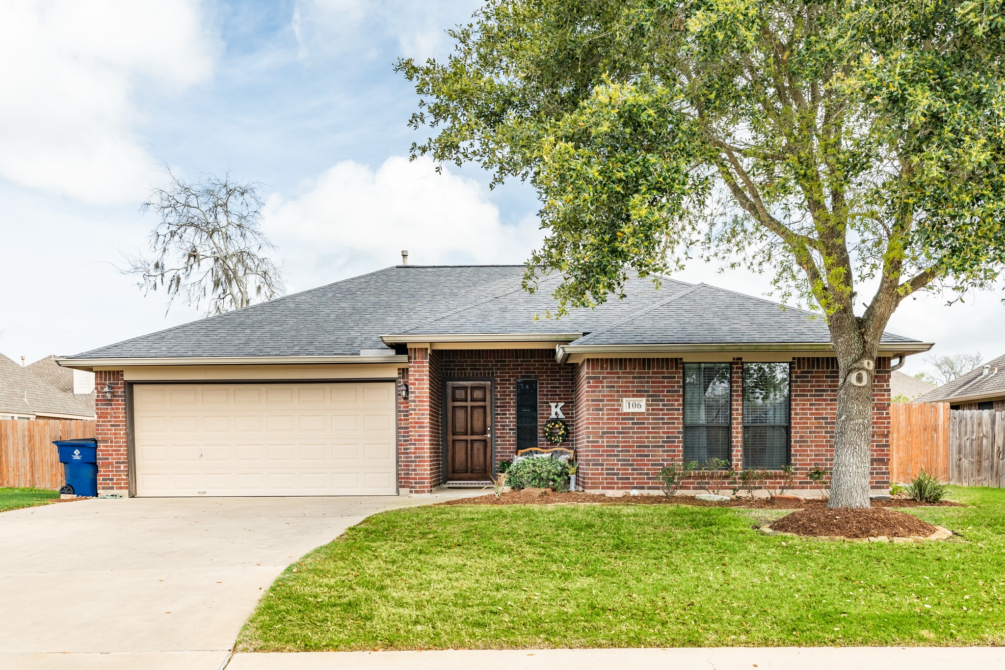 106 Brazos Court Richwood TX 77531