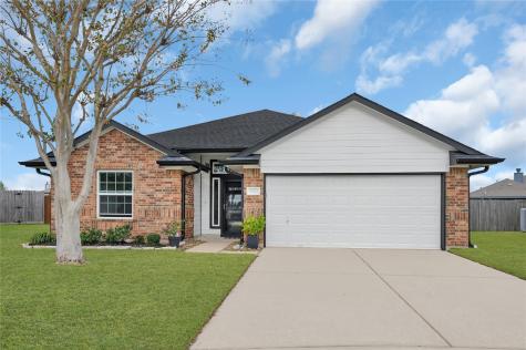 5307 Coastline Street Baytown TX 77521