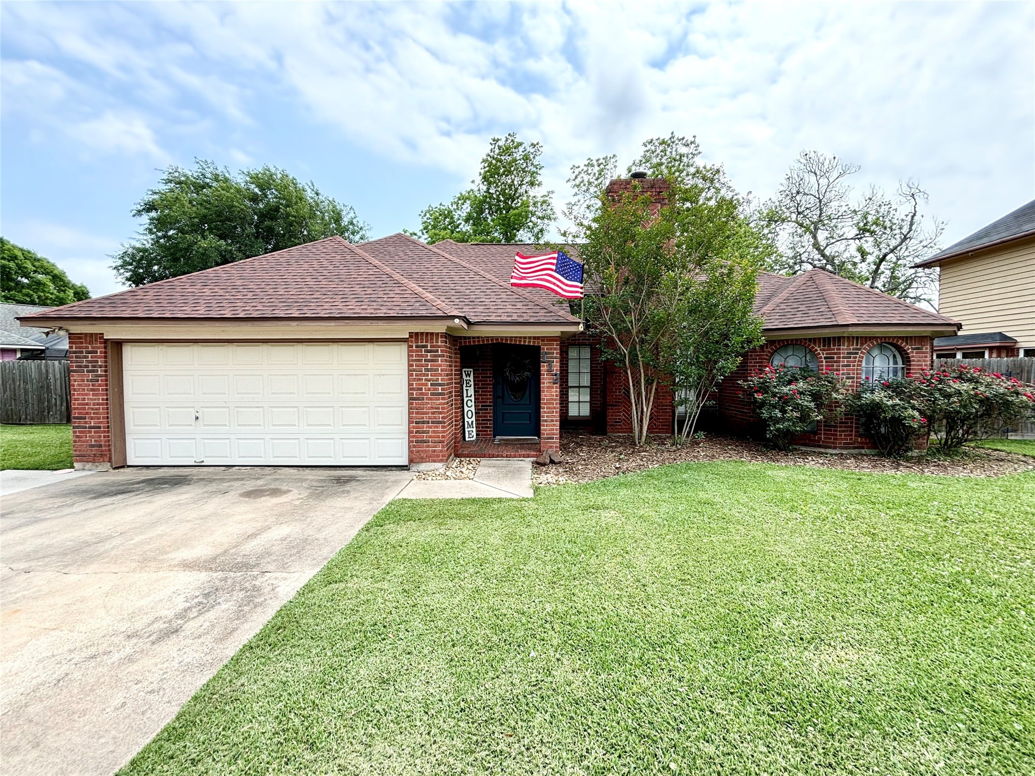 112 Sandalwood Drive Lake Jackson TX 77566
