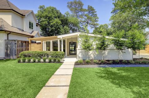 334 Wycliffe Drive Houston TX 77079