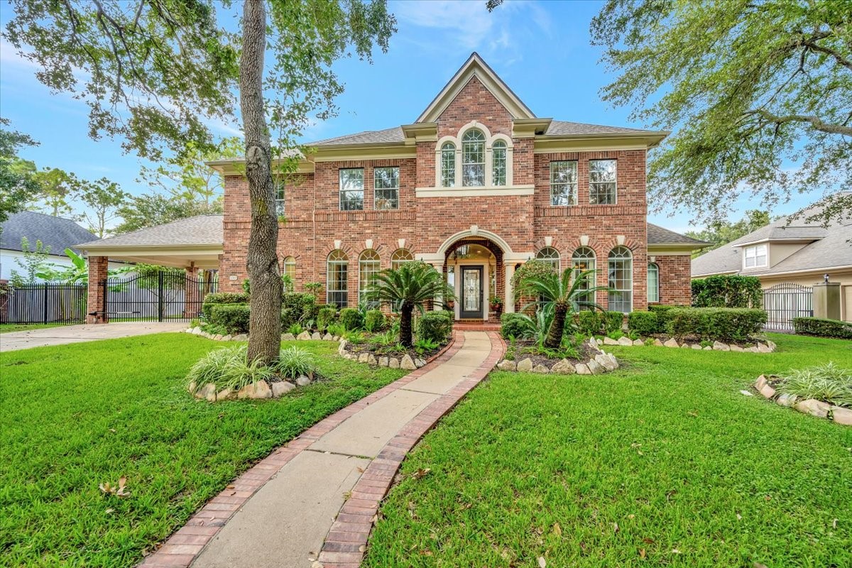 3307 Oak Links Avenue Houston TX 77059