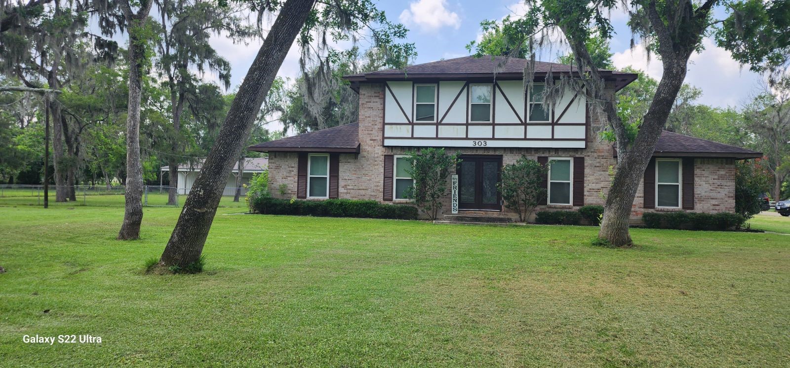 303 Rabbit Trail Lake Jackson TX 77566