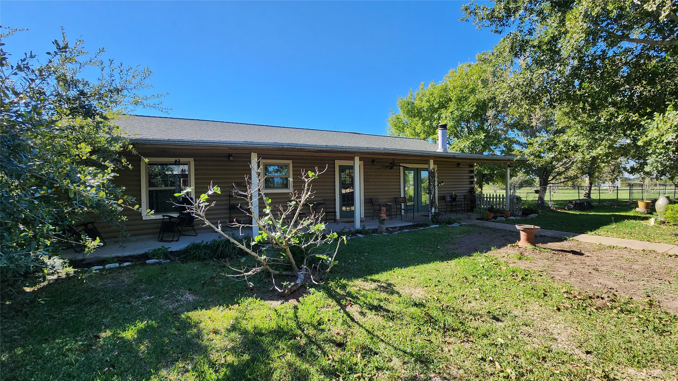 124 Sage Street Palacios TX 77465