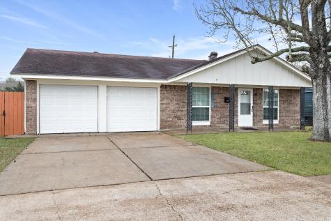 2249 Earle Street Port Neches TX 77651