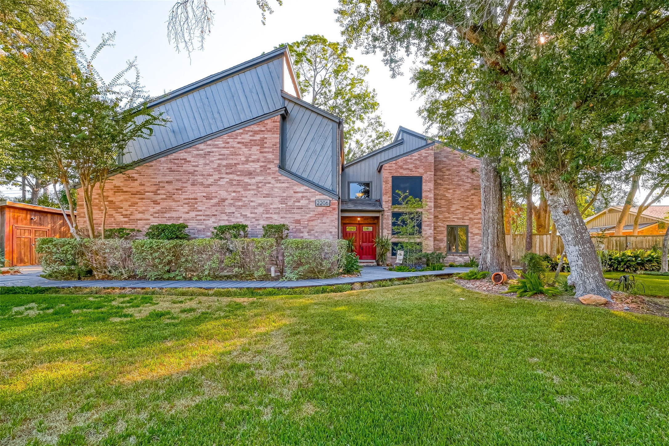 2206 Washington Irving Drive Pearland TX 77581