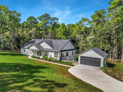 40203 Roundup Road Magnolia TX 77354