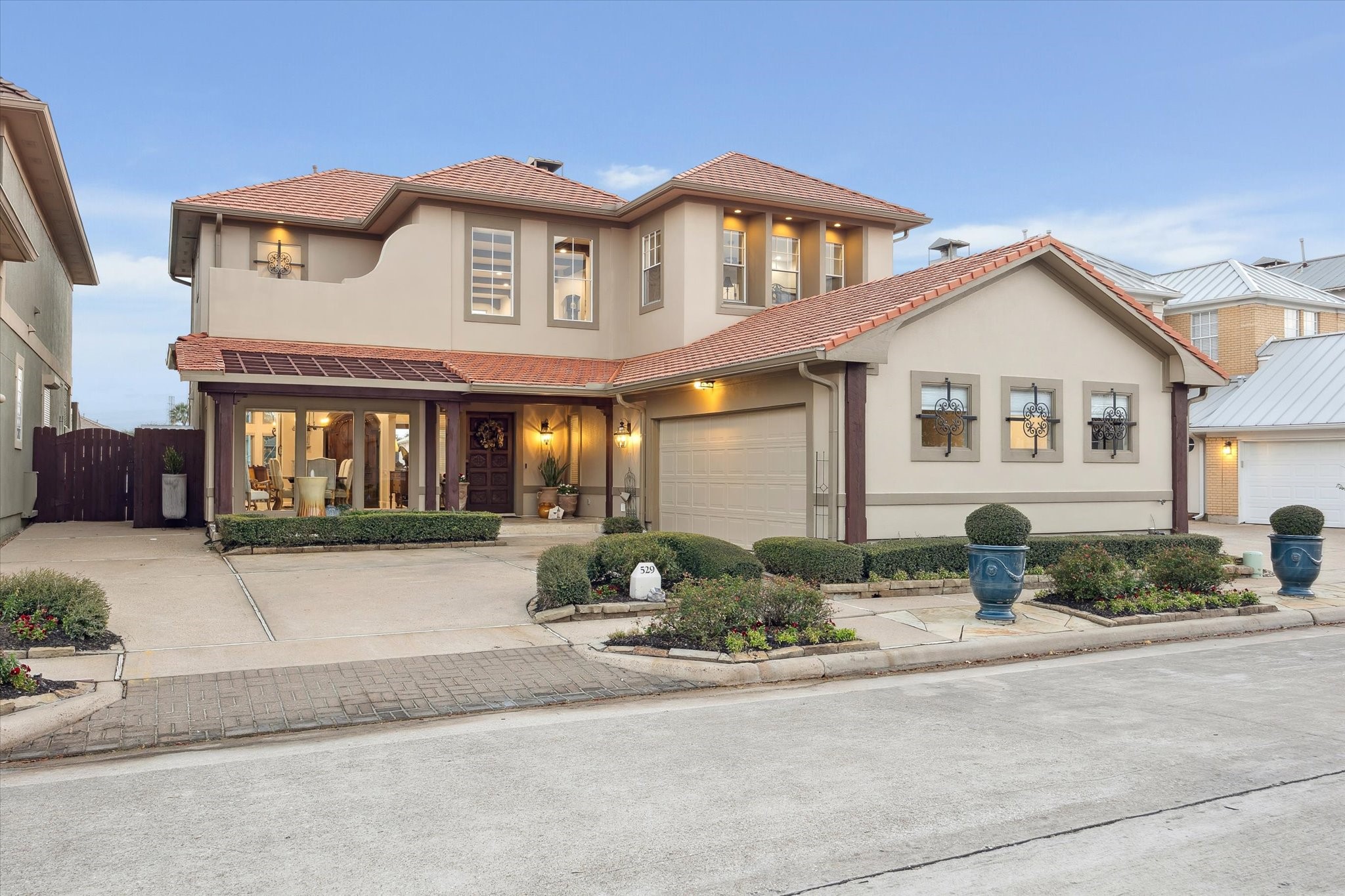 529 Southport Lane Kemah TX 77565