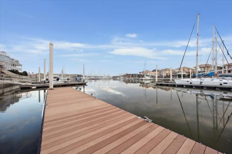 529 Southport Lane Kemah TX 77565