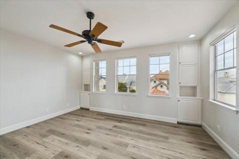 529 Southport Lane Kemah TX 77565