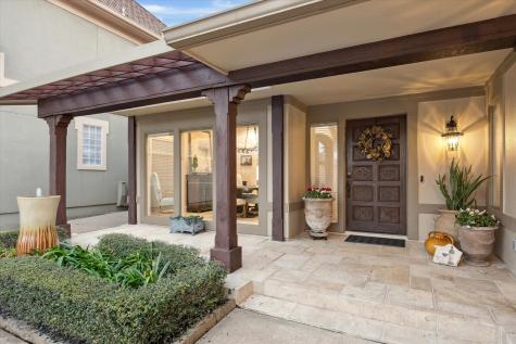 529 Southport Lane Kemah TX 77565
