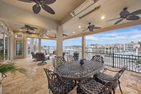529 Southport Lane Kemah TX 77565