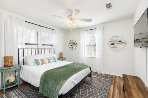 431 Shoreline Drive Huntsville TX 77320