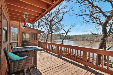431 Shoreline Drive Huntsville TX 77320