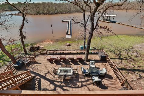431 Shoreline Drive Huntsville TX 77320