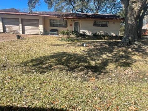 6166 Terry Avenue Port Arthur TX 77640