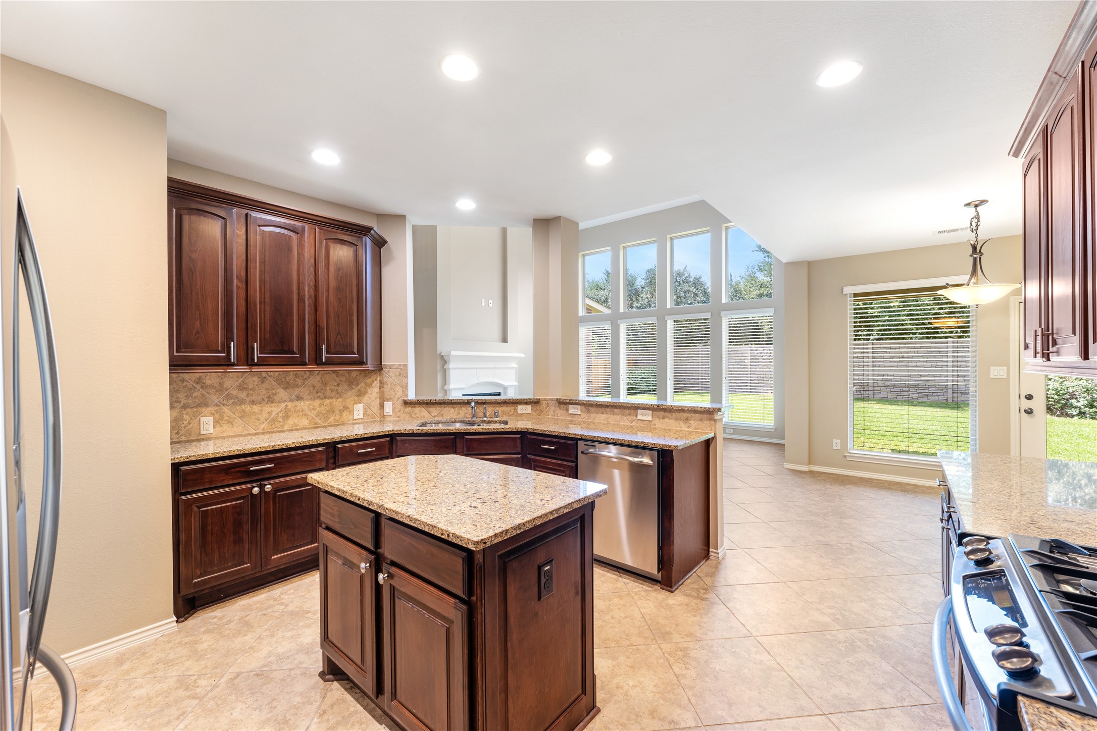1911 Sequoia Trail Lane Richmond TX 77469