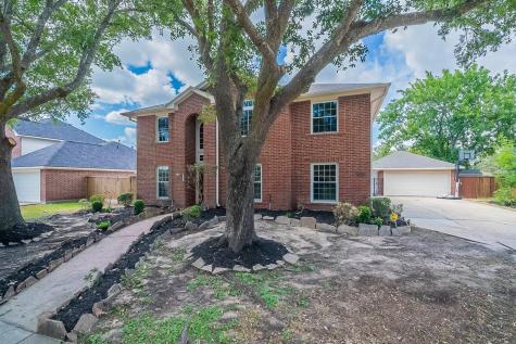 2506 Leroy Street Pearland TX 77581