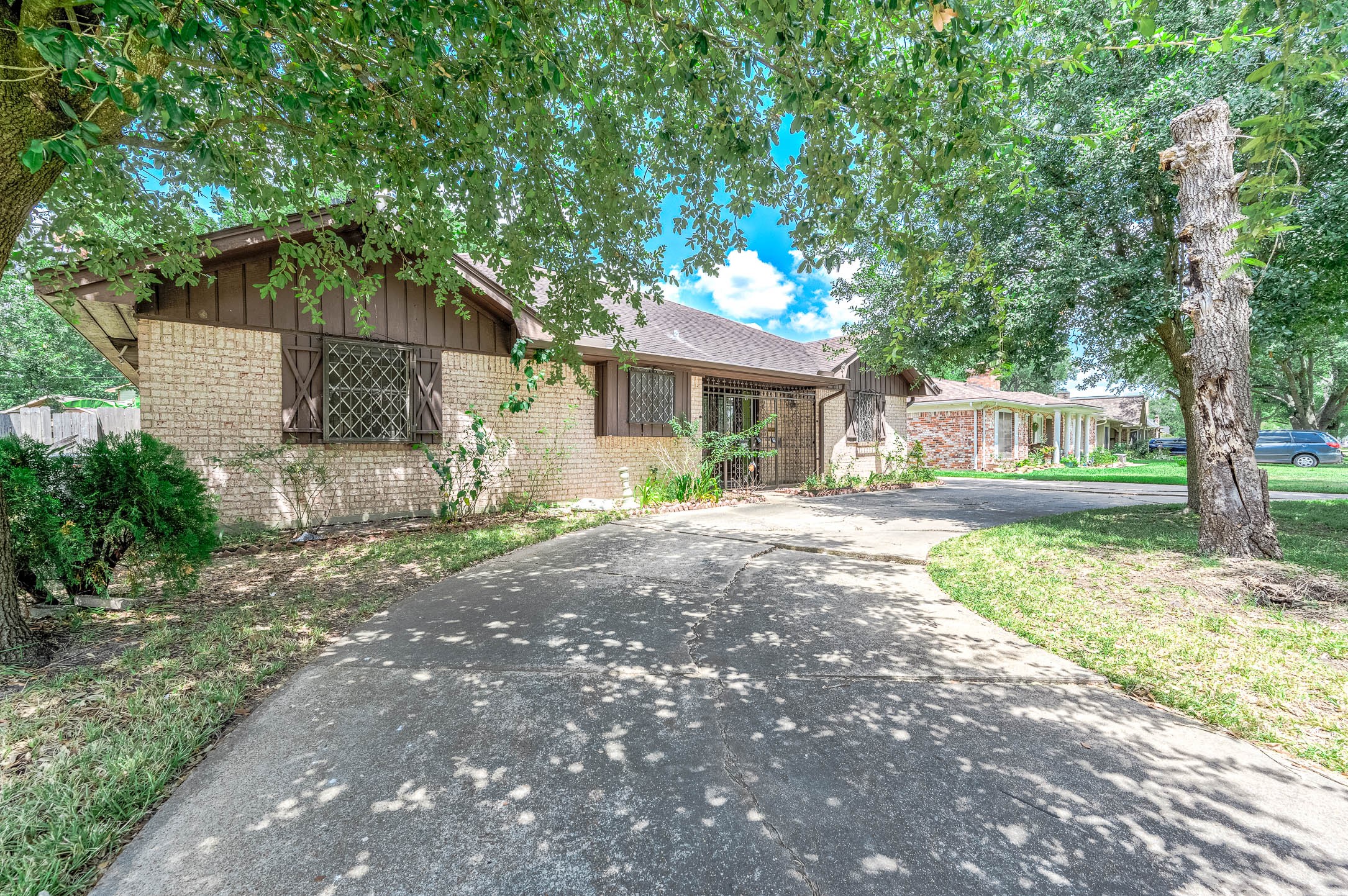 390 Freeport Street Houston TX 77015