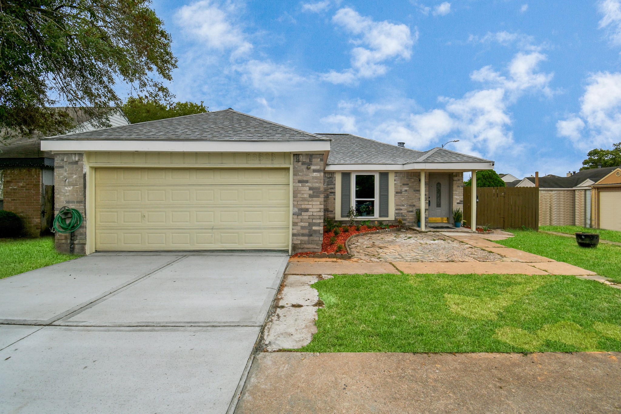 13523 Dripping Springs Drive Houston TX 77083