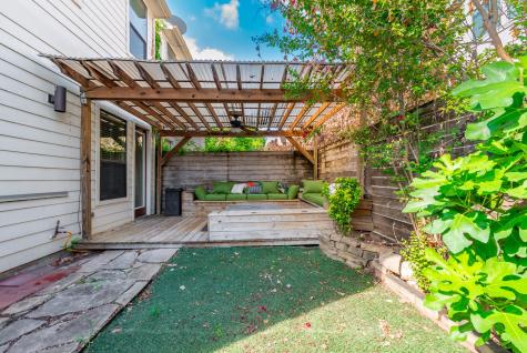 3504 Chenevert Street A Houston TX 77004