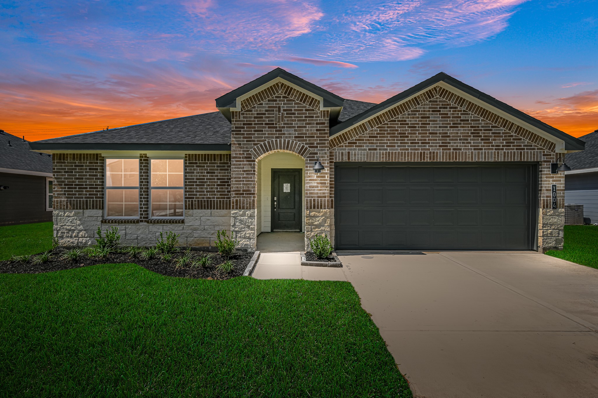 1004 Great Barracuda Lane Alvin TX 77511